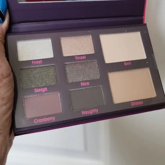 Mally Beauty Sleigh It Eyeshadow Palette - Picture 4 of 5